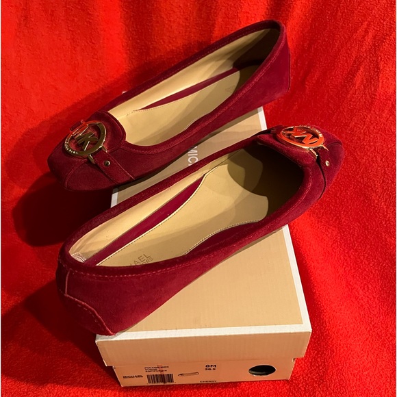 Michael Kors Fulton Moc Suede(Cherry) - Picture 1 of 8